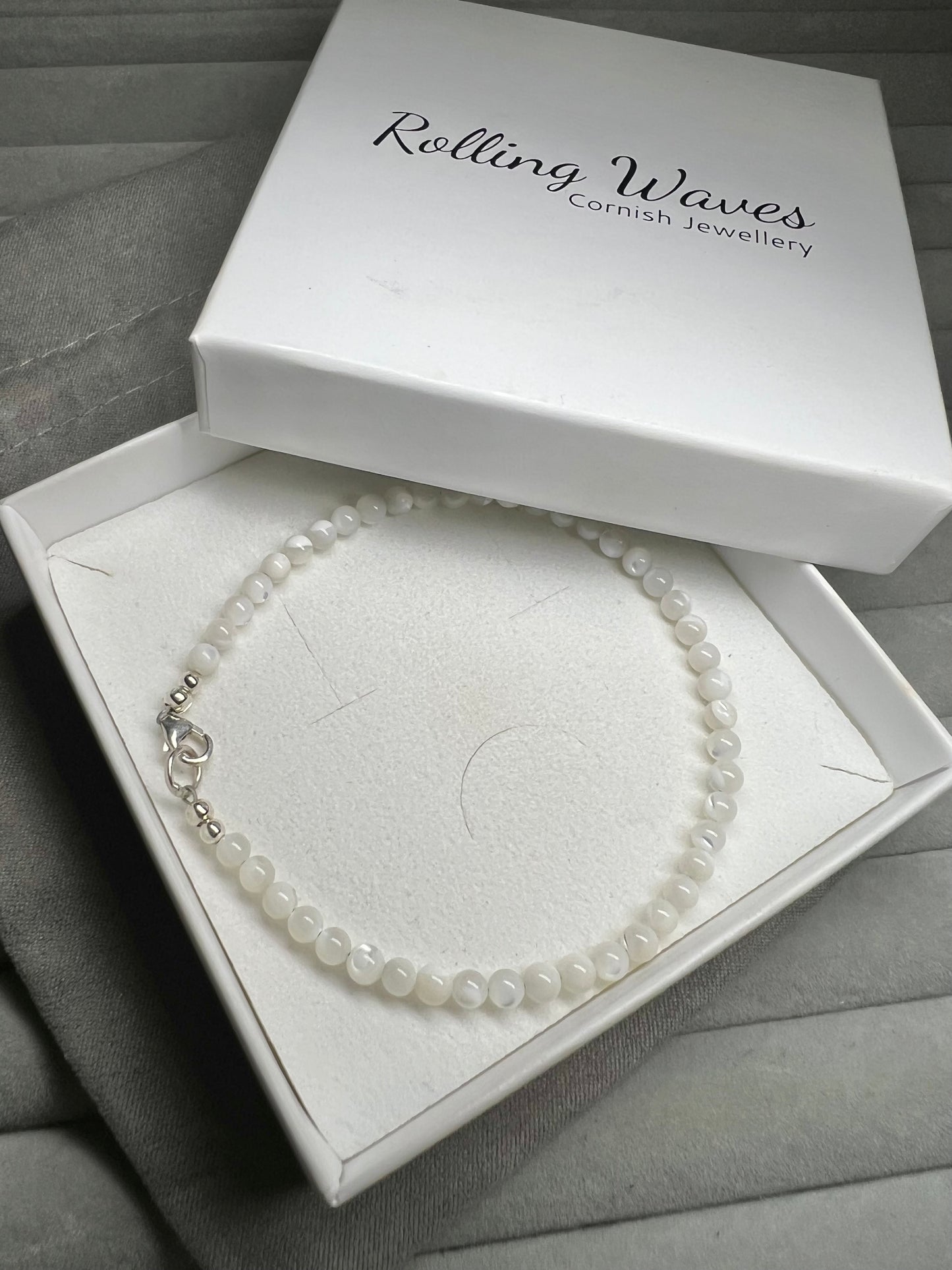 Mother of pearl bracelet