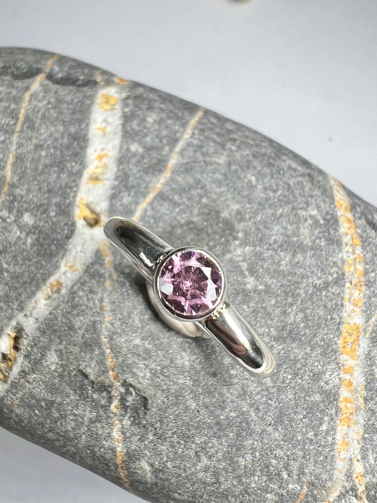 Cubic zirconia ring UK size P