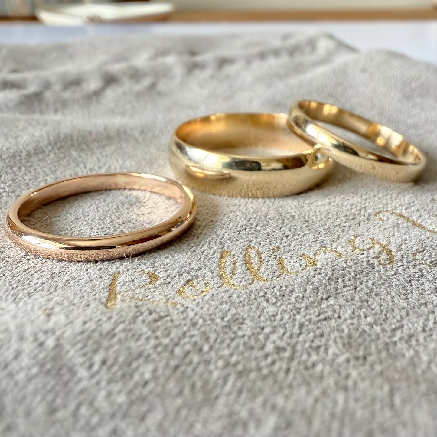 9ct Gold wedding band