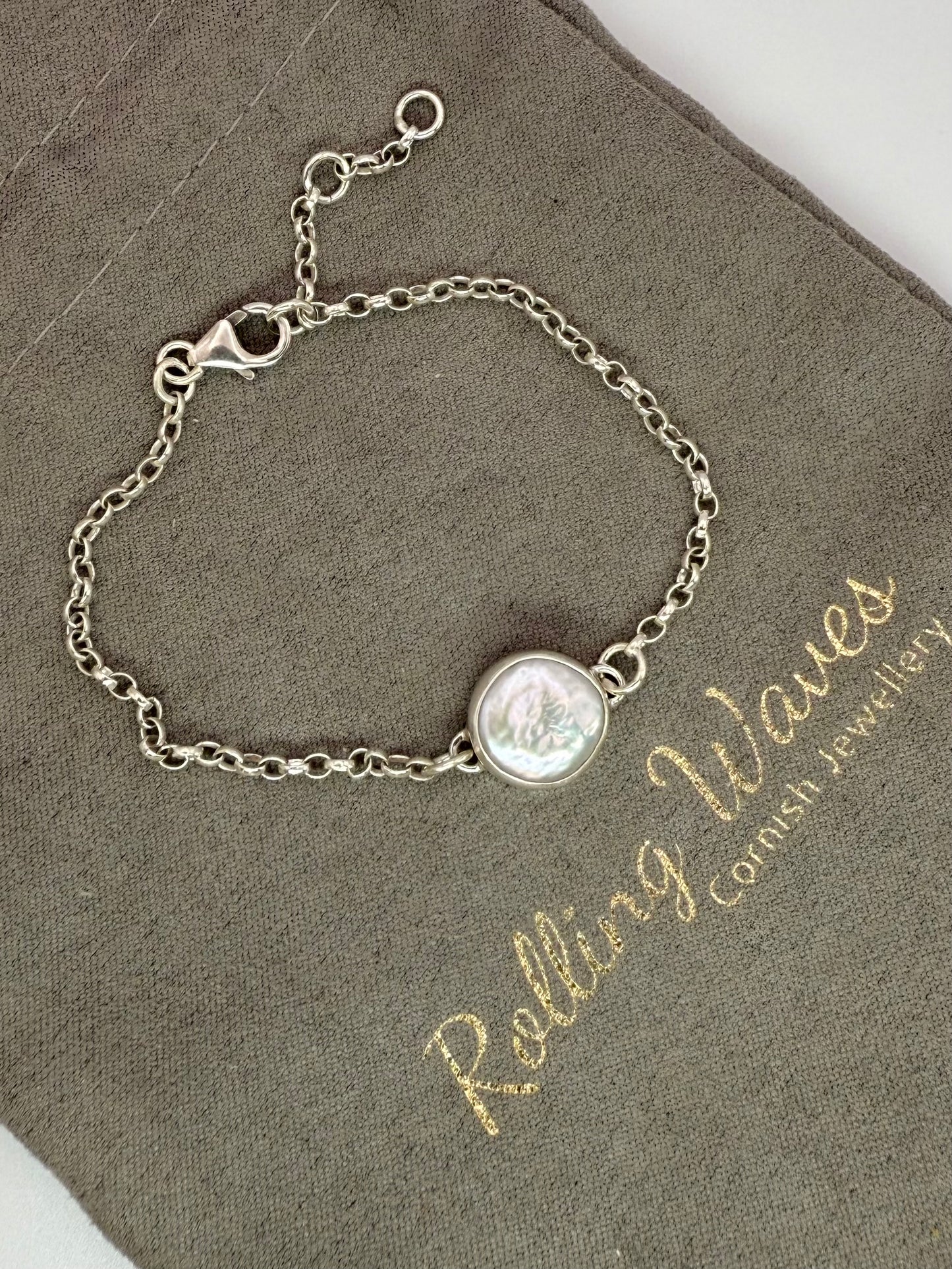 Fresh water pearl bracelet