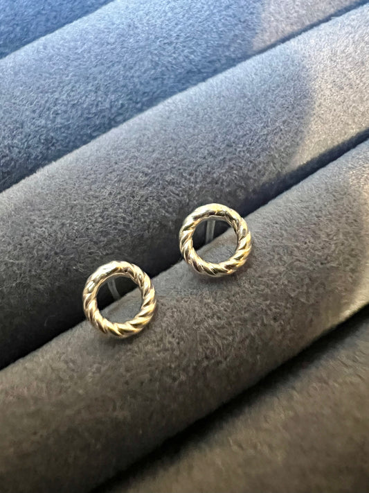 Rope effect circle studs - Sterling silver