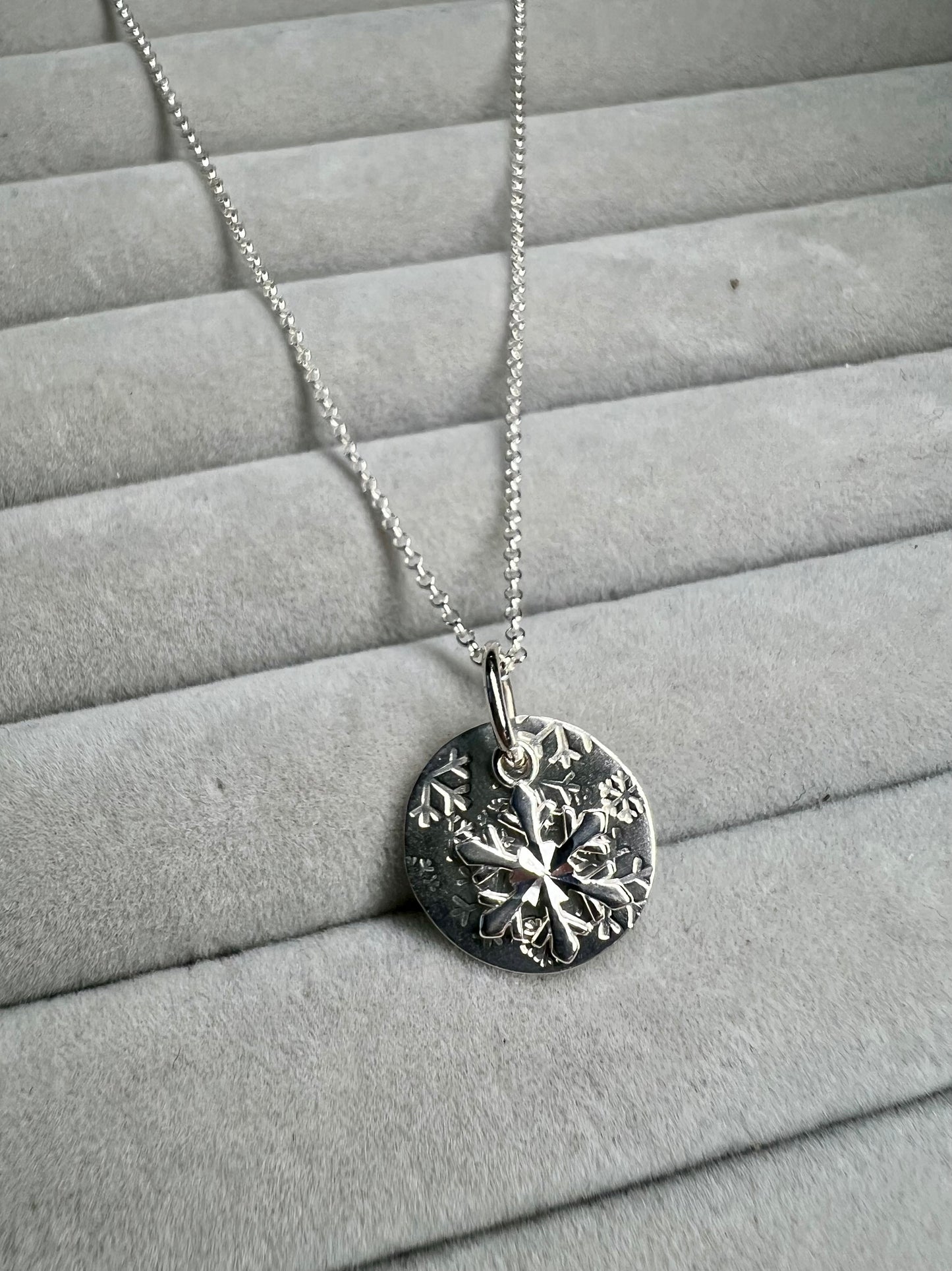 Snowflake disc necklace with snowflake charm (sterling silver)