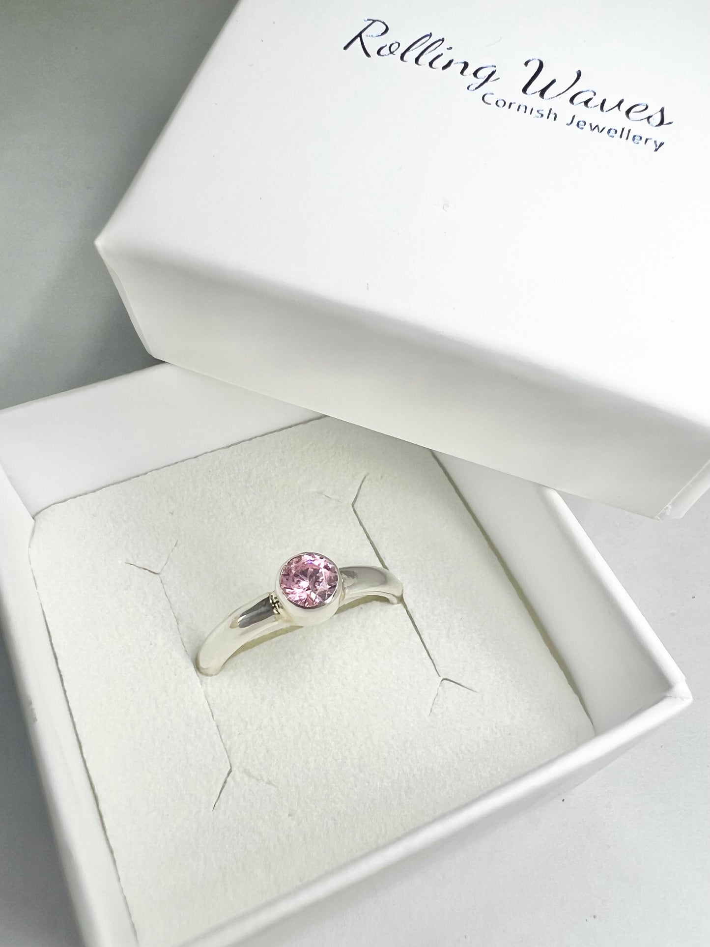 Cubic zirconia ring UK size P