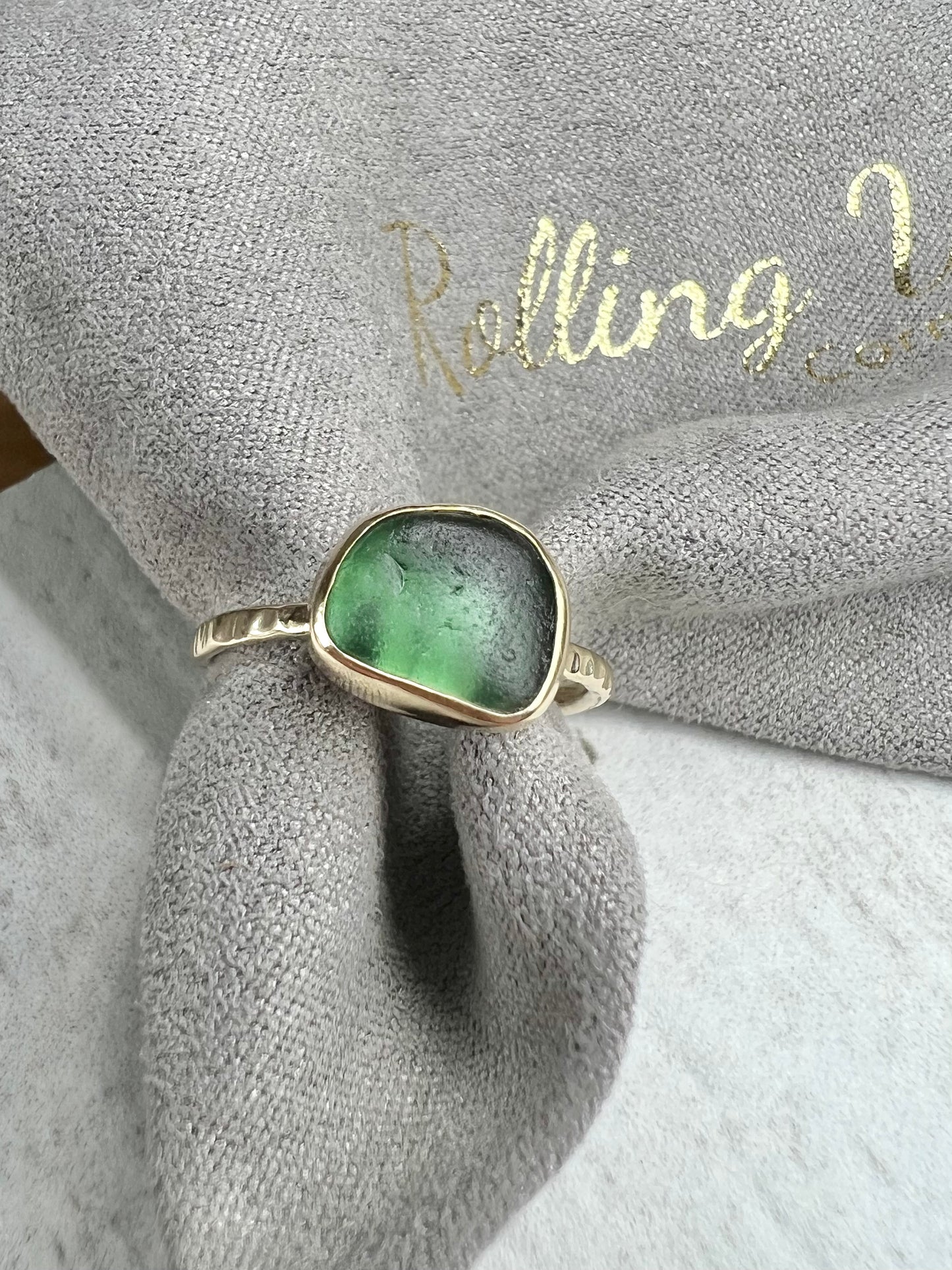 9ct gold & Cornish teal sea glass ring UK size O **Hallmarked**