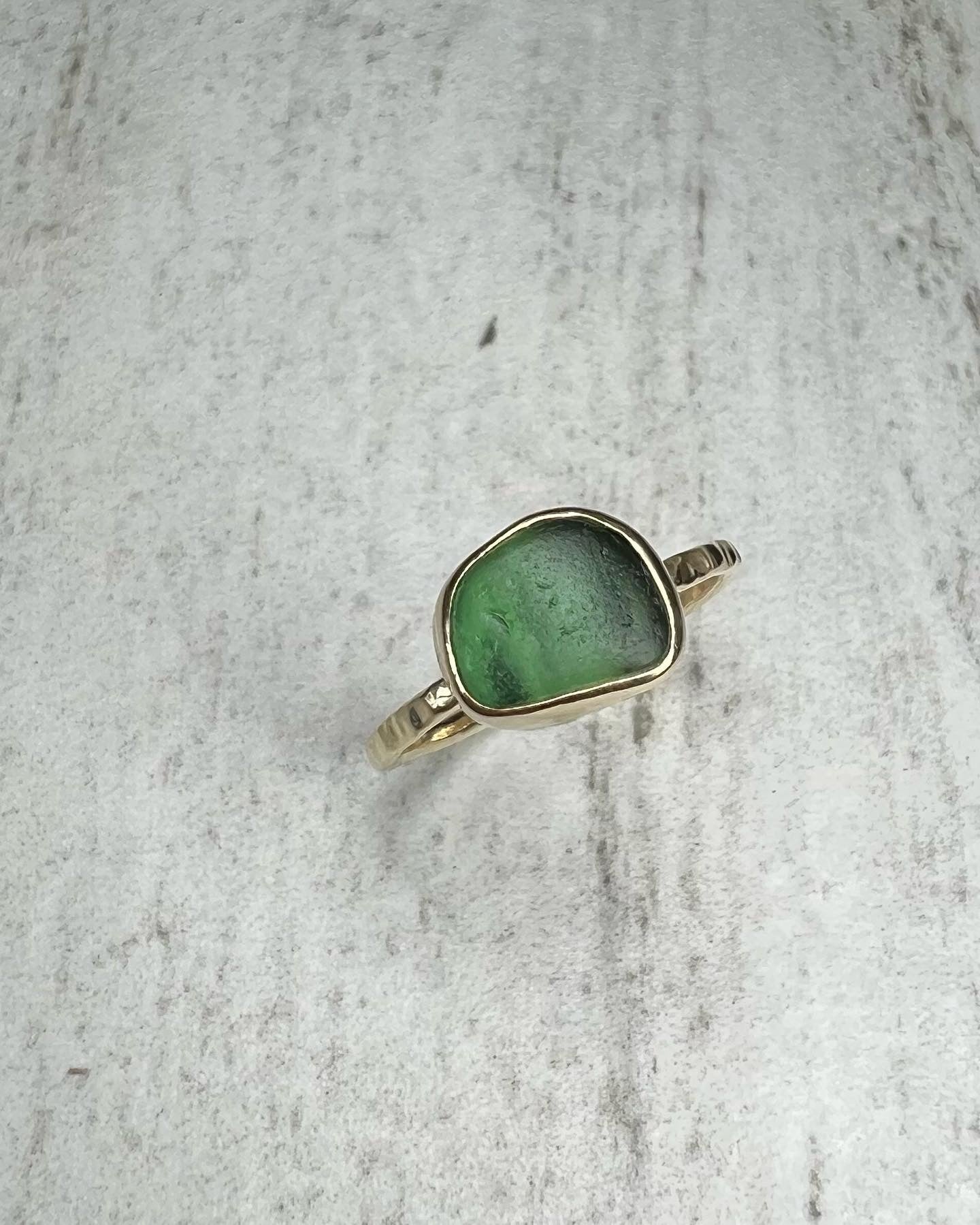 9ct gold & Cornish teal sea glass ring UK size O **Hallmarked**