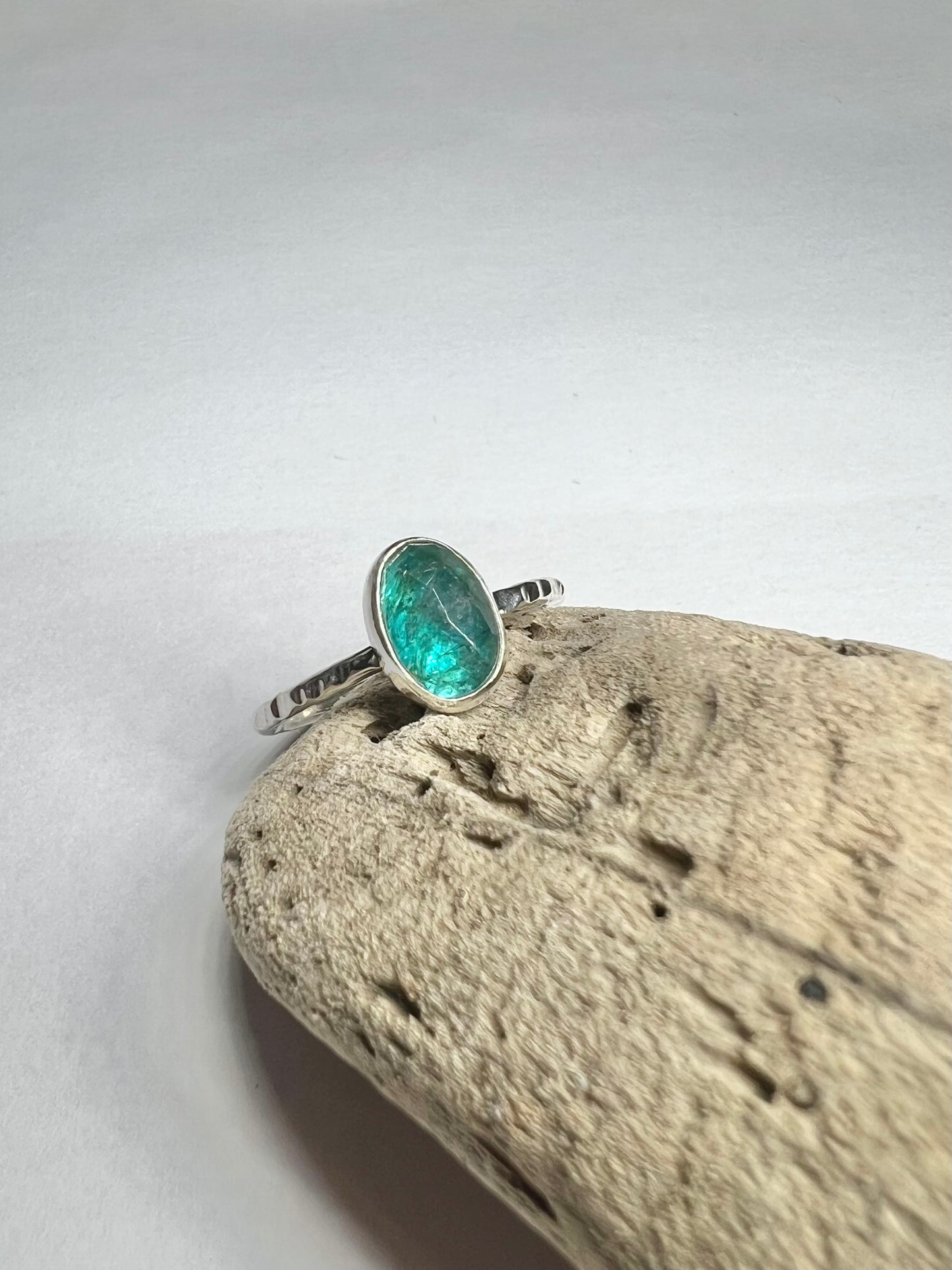 Apatite ring - size UK N1/2